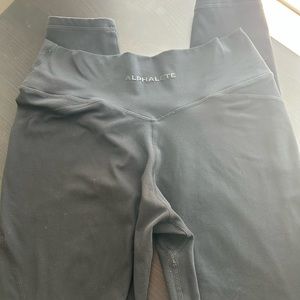 Alphalete Leggings